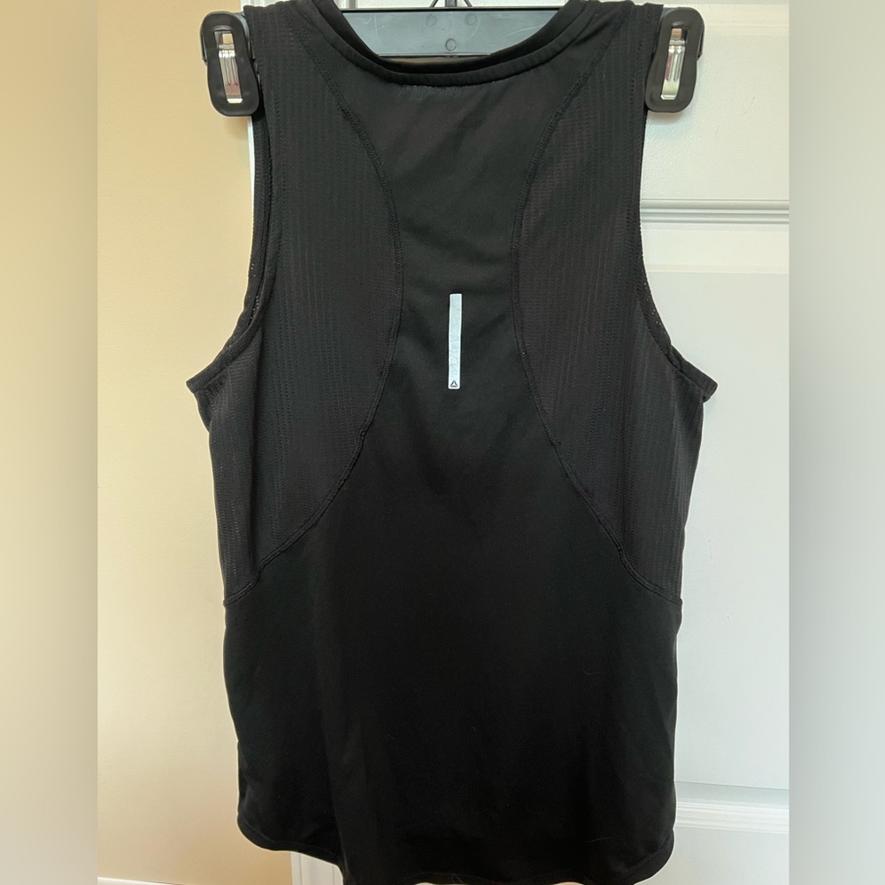 Reebok black workout tank, size small. - Picture 4 of 4